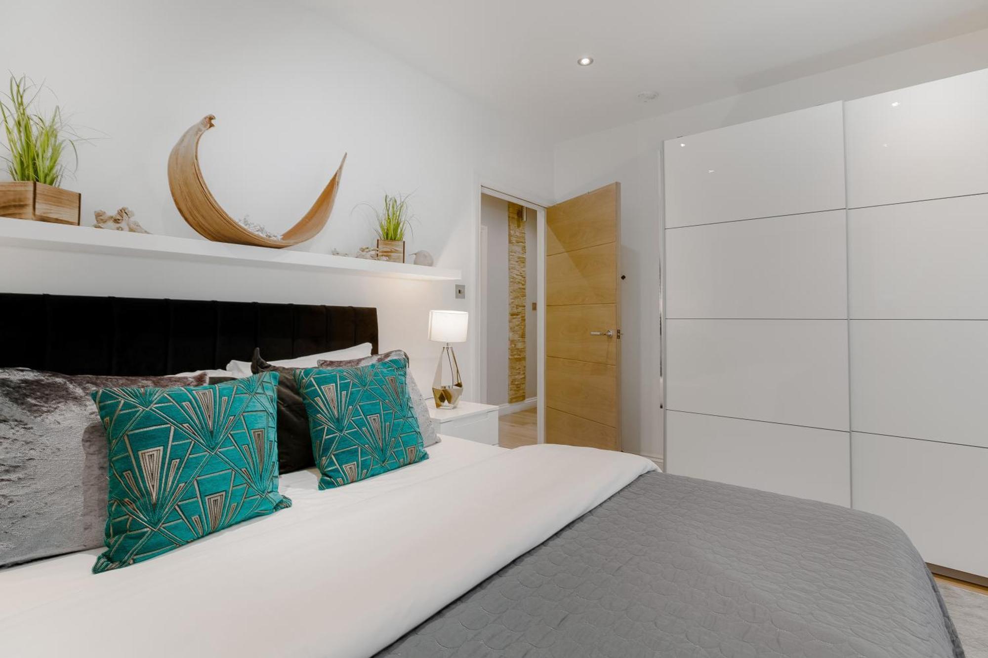 Cool Covent Garden Theatre Design Hub For Families Friends Couples Apartment London Ngoại thất bức ảnh